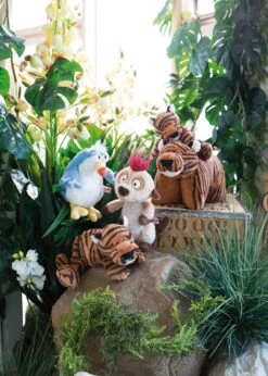 Nici 43908 Tiger Balikou Liegend Ca 20cm Wild Friends Plüsch -Nici Plüschtiere Angebote Store 43893 02 43897 43909 43913 43902 Miieu 1464x2048