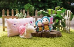 Nici 47940 Blauer Schmetterling 25cm Plüsch Kuscheltier Hello Spring Frühling -Nici Plüschtiere Angebote Store 47941 06 47938 47946 47947 Milieu 2048x1312 1