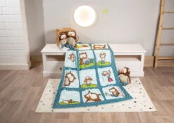 Nici 48936 Decke Eule Oscar Kuscheldecke Kinderdecke Ca 106x140cm Plüsch -Nici Plüschtiere Angebote Store 48936 10 48078 48079 Milieu 2048x1447