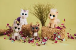 Nici 49286 Glubschis Pony Miss Cinnamon 17cm Stehend Plüsch Kuscheltier GREEN -Nici Plüschtiere Angebote Store 49288 10 49287 49289 49286 Milieu 2048x1365 3